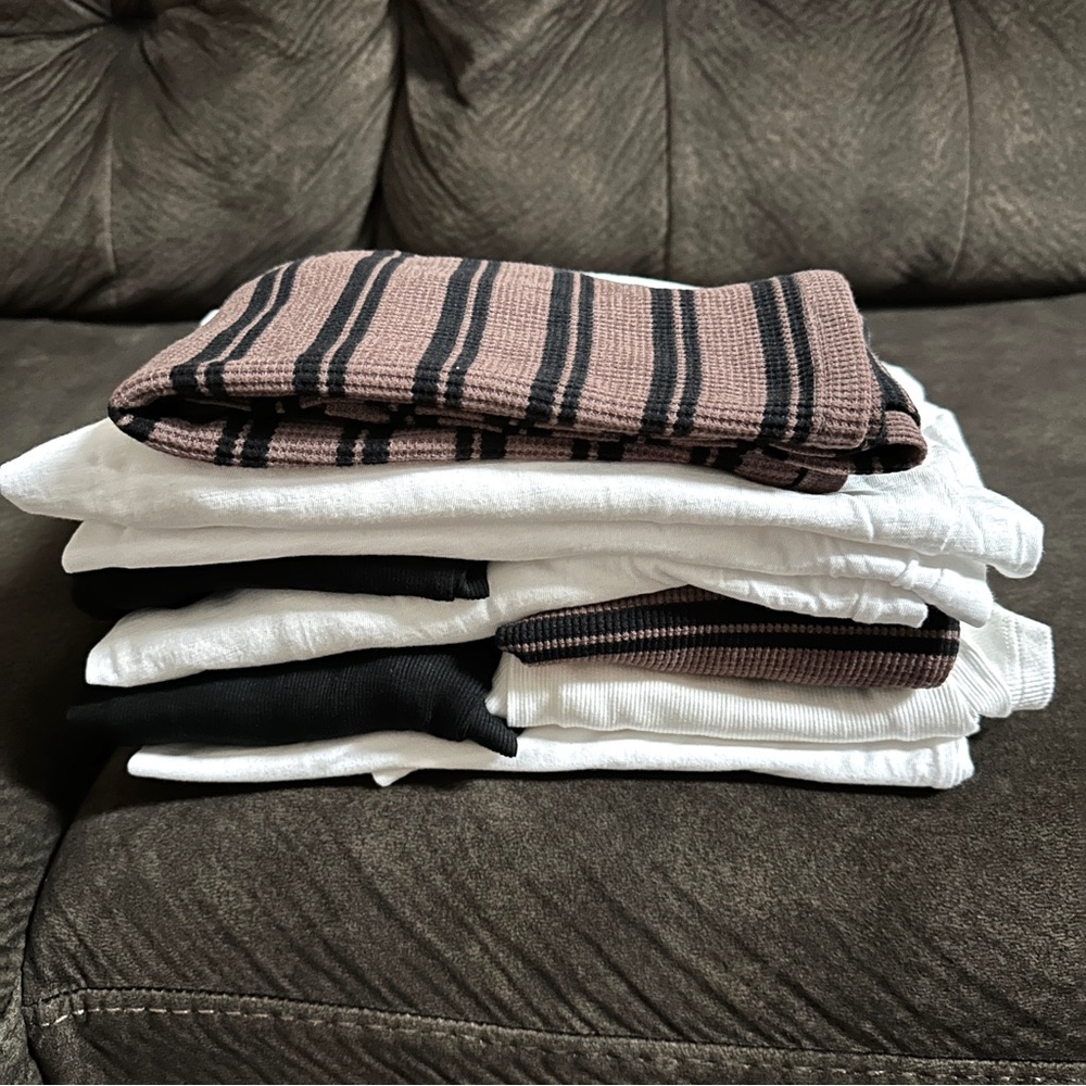 9 IR Tops Mystery Bundle Zella BDG Nordstrom Urban Outfitters Irregular Lot - Picture 9 of 10